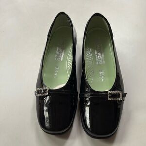 Mephisto women’s size 5 flats